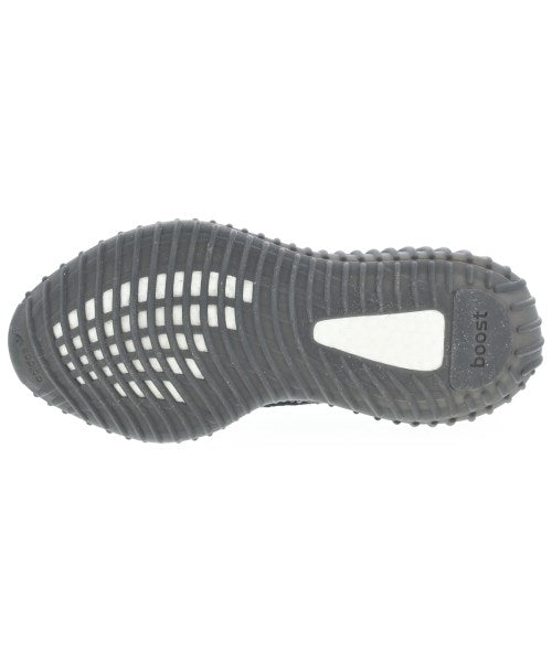 adidas รองเท้าผ้าใบ