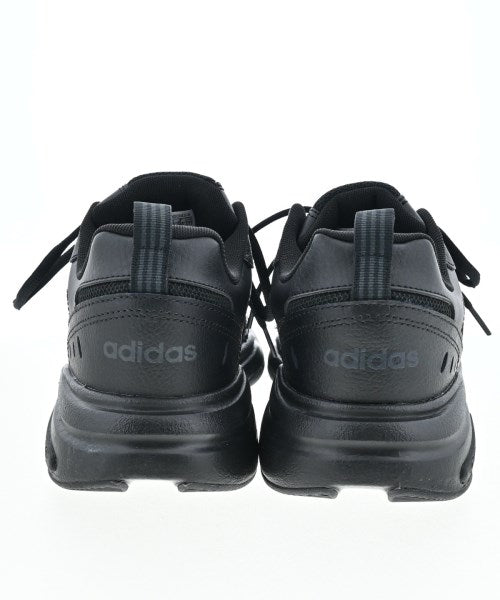 adidas รองเท้าผ้าใบ