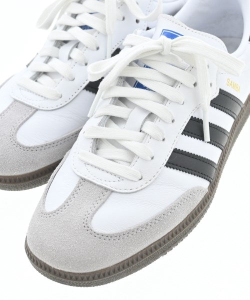 adidas รองเท้าผ้าใบ