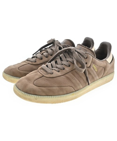 adidas รองเท้าผ้าใบ