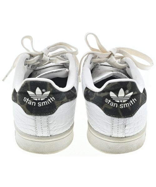 adidas รองเท้าผ้าใบ