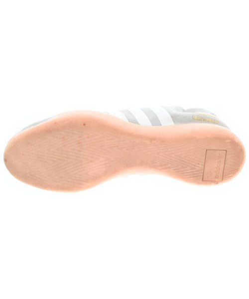 adidas รองเท้าผ้าใบ