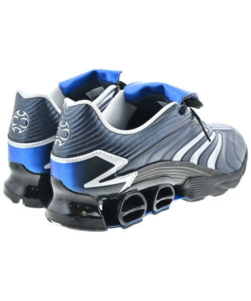 adidas รองเท้าผ้าใบ