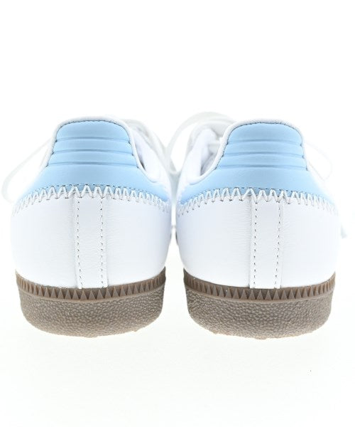 adidas รองเท้าผ้าใบ