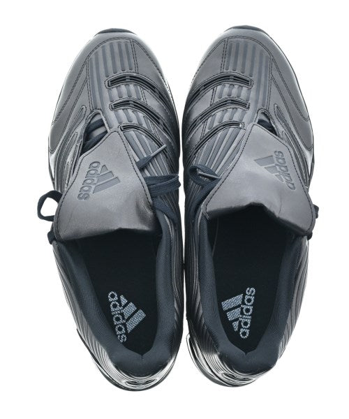 adidas รองเท้าผ้าใบ