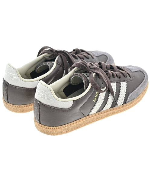 adidas รองเท้าผ้าใบ