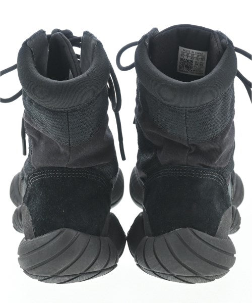 adidas รองเท้าผ้าใบ