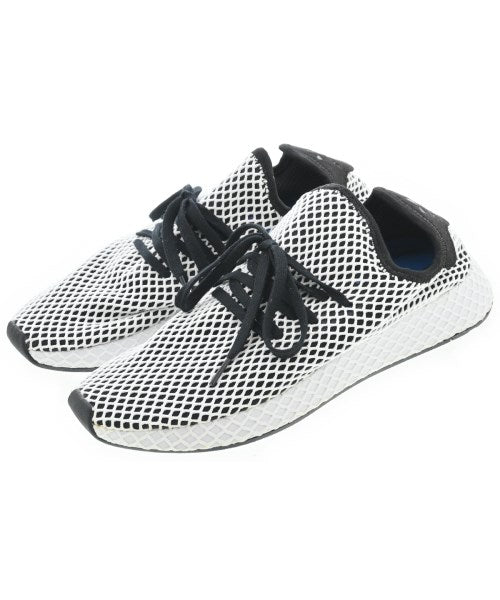 adidas รองเท้าผ้าใบ
