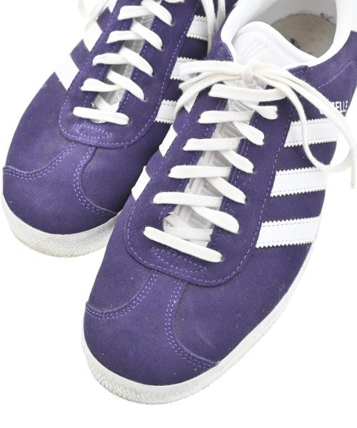 adidas รองเท้าผ้าใบ