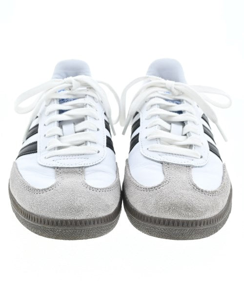 adidas รองเท้าผ้าใบ