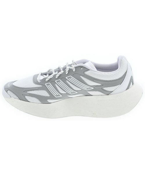 adidas รองเท้าผ้าใบ