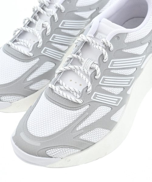 adidas รองเท้าผ้าใบ