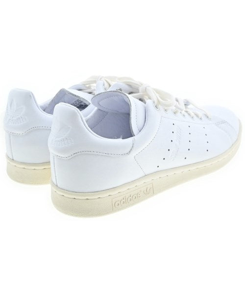 adidas รองเท้าผ้าใบ