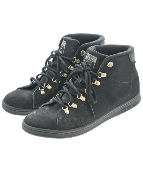 adidas รองเท้าผ้าใบ