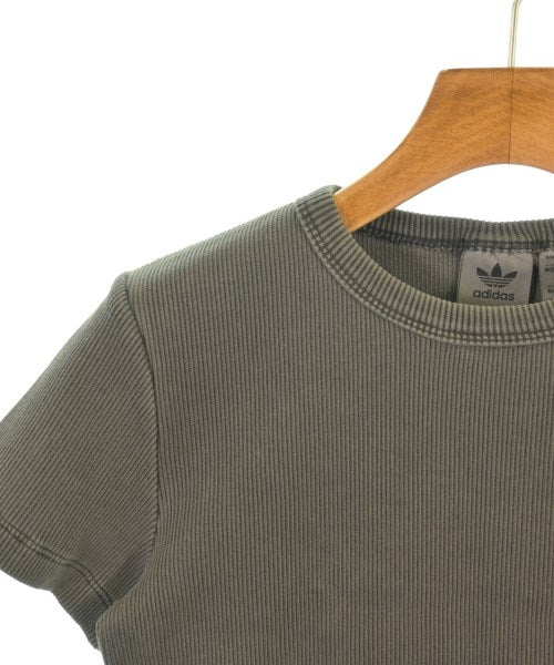 adidas เสื้อยืด/เสื้อท็อปส์