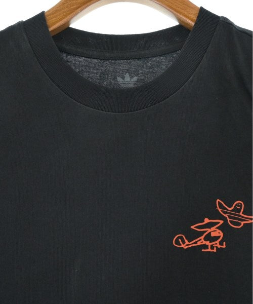 adidas เสื้อยืด/เสื้อท็อปส์