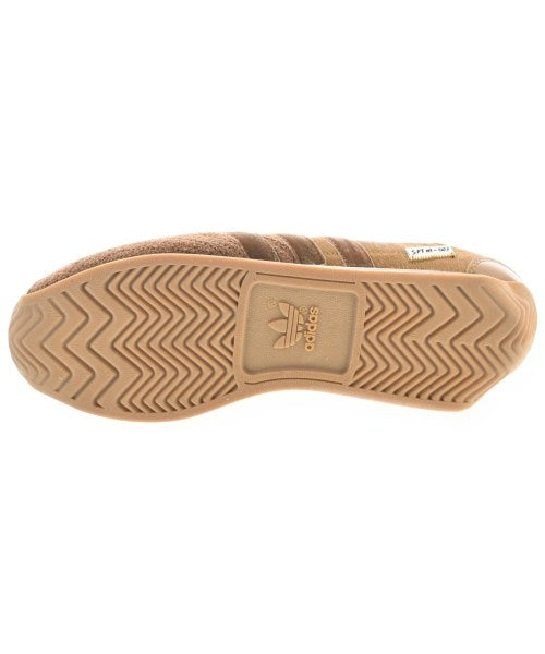 adidas รองเท้าผ้าใบ