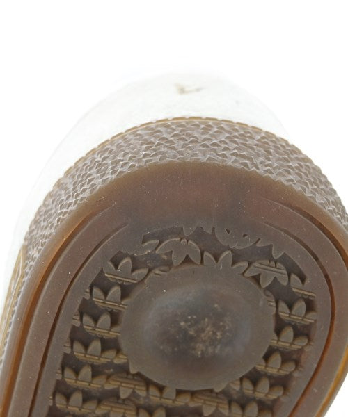 adidas รองเท้าผ้าใบ