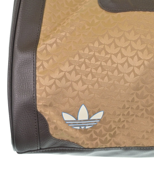 adidas กระเป๋าใส่อุปกรณ์ขนาดใหญ่