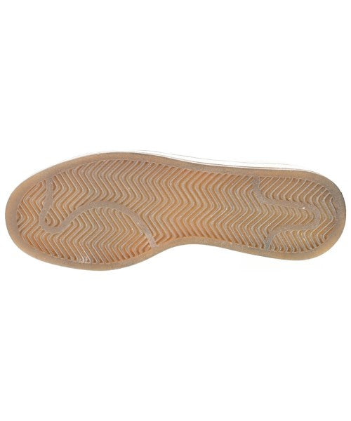 adidas รองเท้าผ้าใบ