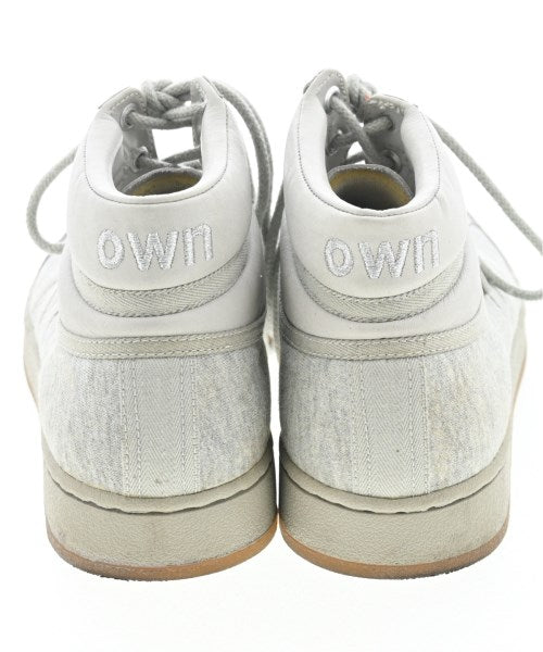 adidas รองเท้าผ้าใบ