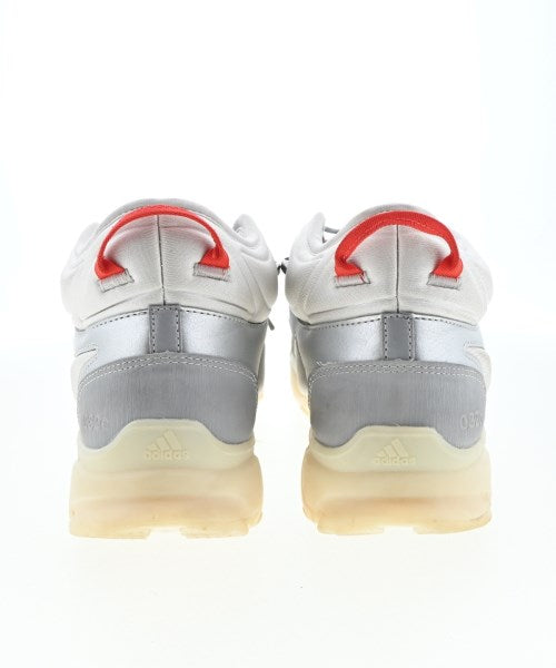 032c รองเท้าผ้าใบ