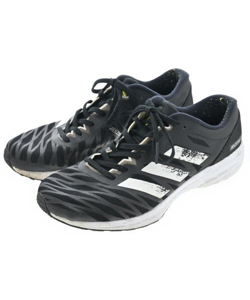 adidas รองเท้าผ้าใบ