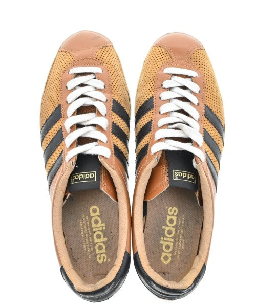adidas รองเท้าผ้าใบ
