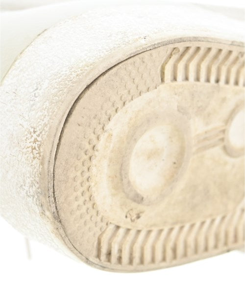 adidas รองเท้าผ้าใบ