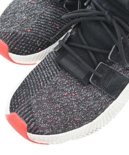 adidas รองเท้าผ้าใบ