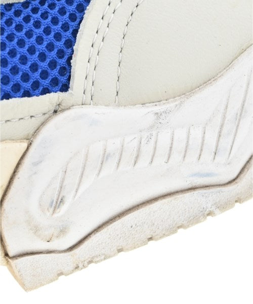 adidas รองเท้าผ้าใบ