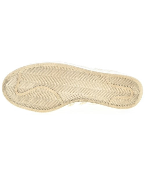 adidas รองเท้าผ้าใบ