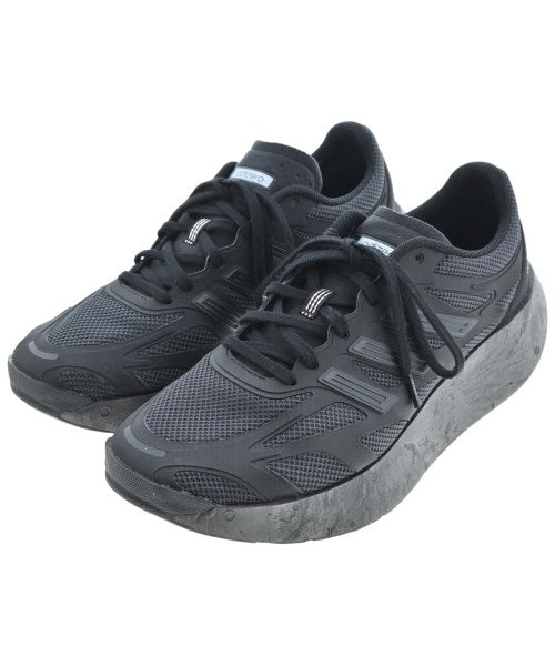 adidas รองเท้าผ้าใบ