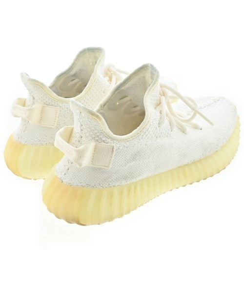 adidas รองเท้าผ้าใบ