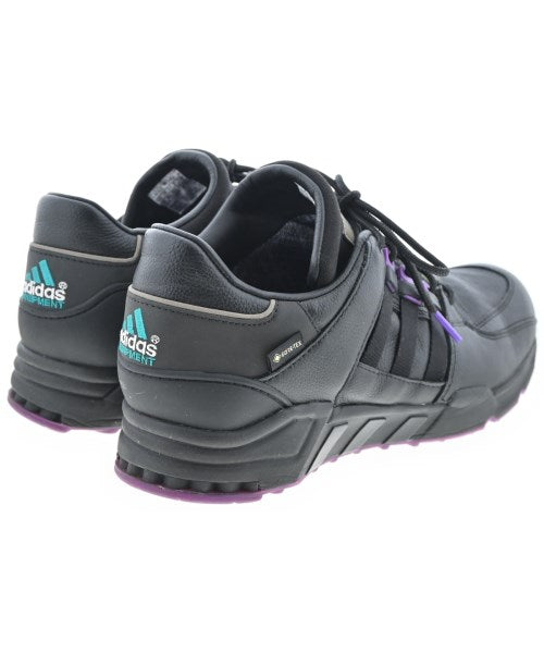 adidas รองเท้าผ้าใบ