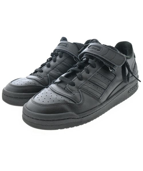 adidas รองเท้าผ้าใบ