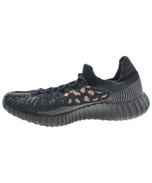 adidas รองเท้าผ้าใบ