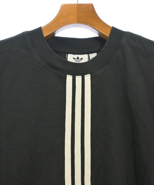 adidas เสื้อยืด/เสื้อท็อปส์
