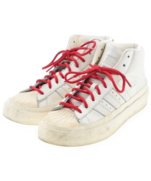 adidas รองเท้าผ้าใบ