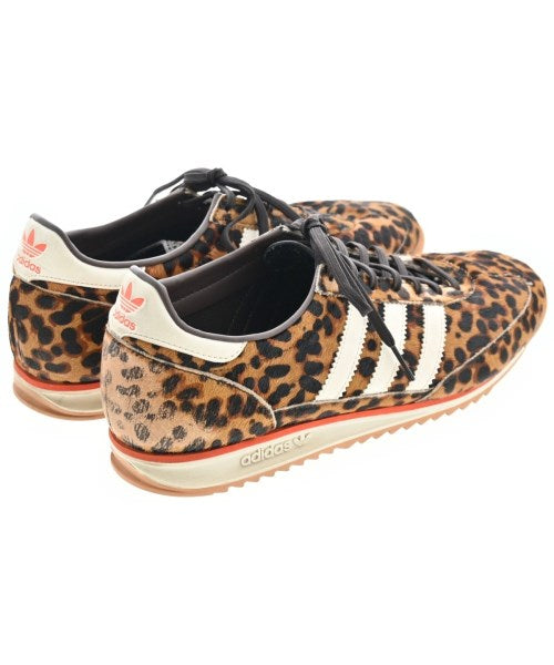 adidas รองเท้าผ้าใบ