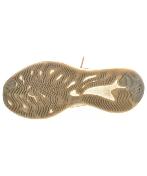 adidas รองเท้าผ้าใบ