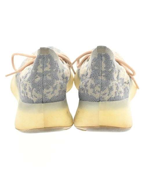 adidas รองเท้าผ้าใบ