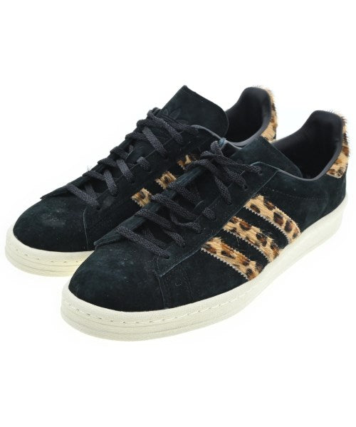adidas รองเท้าผ้าใบ