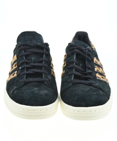 adidas รองเท้าผ้าใบ