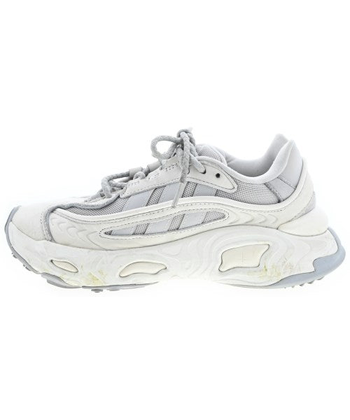 adidas รองเท้าผ้าใบ