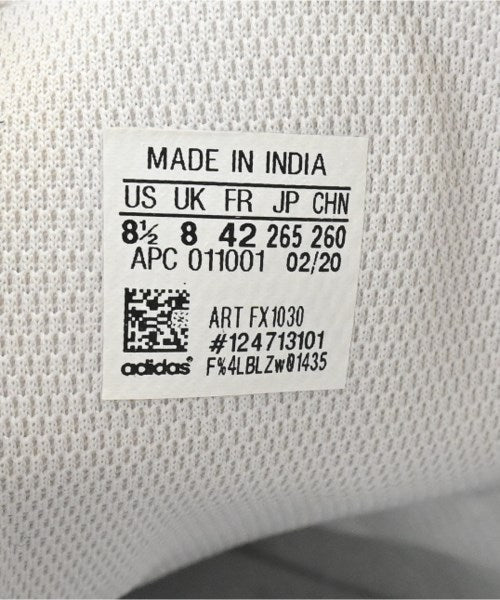 adidas รองเท้าผ้าใบ