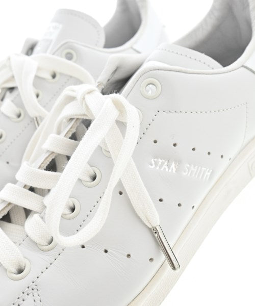 adidas รองเท้าผ้าใบ