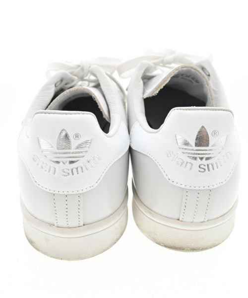 adidas รองเท้าผ้าใบ