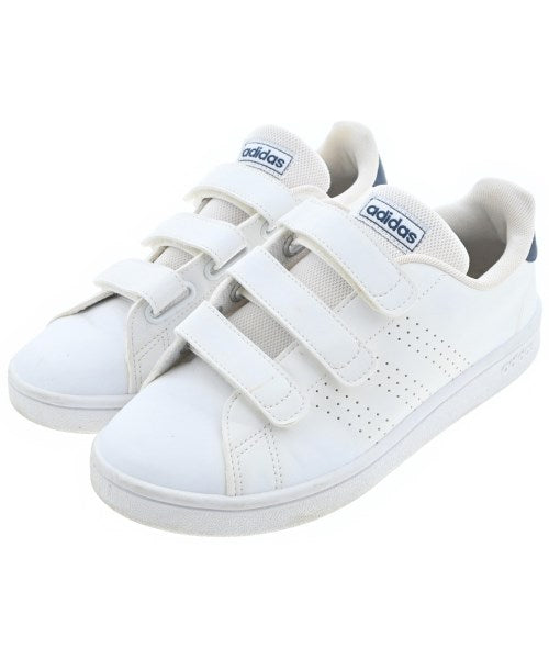 adidas รองเท้าผ้าใบ