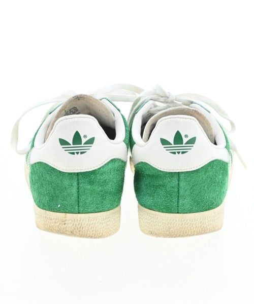 adidas รองเท้าผ้าใบ